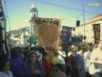 Marcha de 7 de Setembro pra Jesus 2003, Petrópolis-RJ  / Obs. Do lado esquerdo do estandarte, olhando pra baixo, se encontra o Adriano, nosso webdesigner...
550 x 412 
